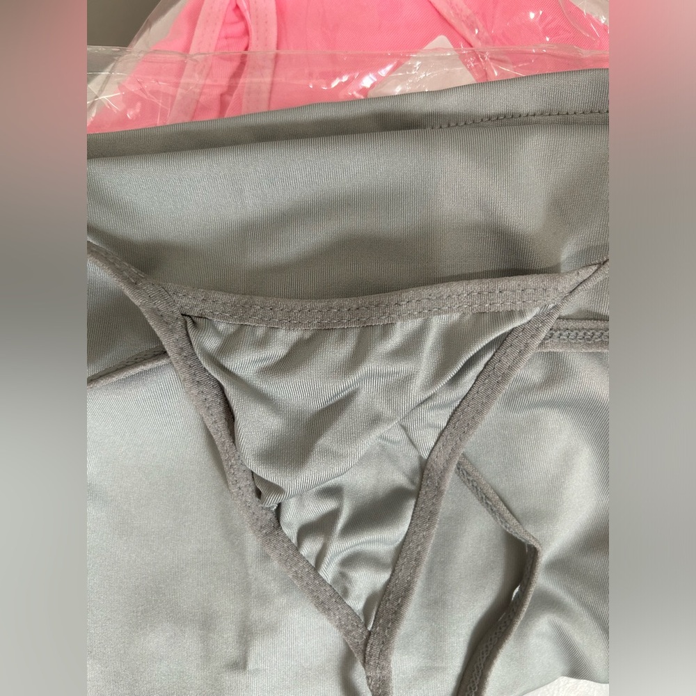 BUNDLE+SAVE❗️3 Medium Mini Dresses (Pink, Gray, Black) -Stretchy Spaghetti Strap - Picture 8 of 8